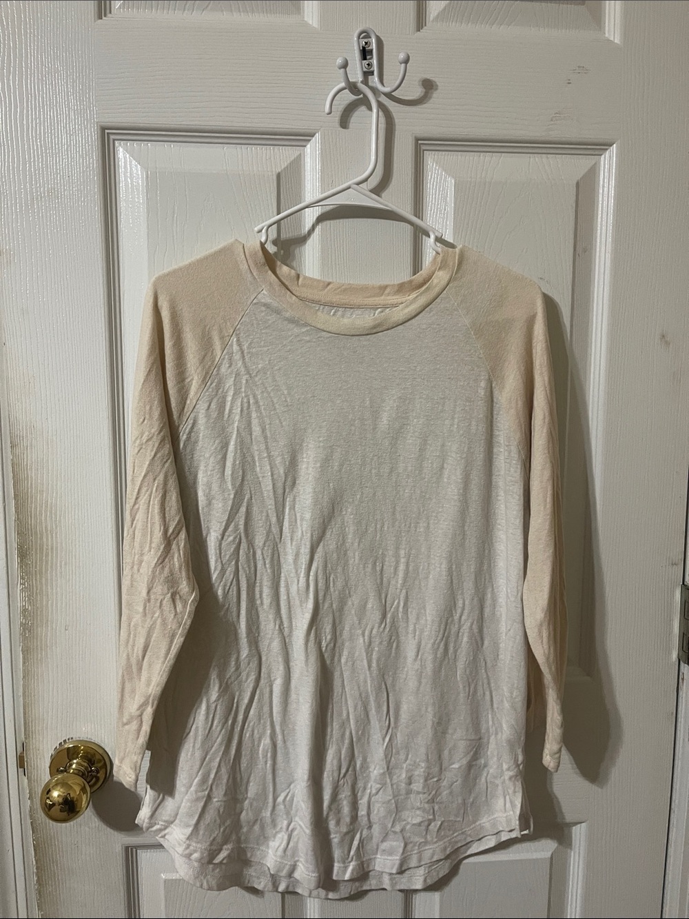 Old Navy Cream and White Raglan Long Sleeve Top